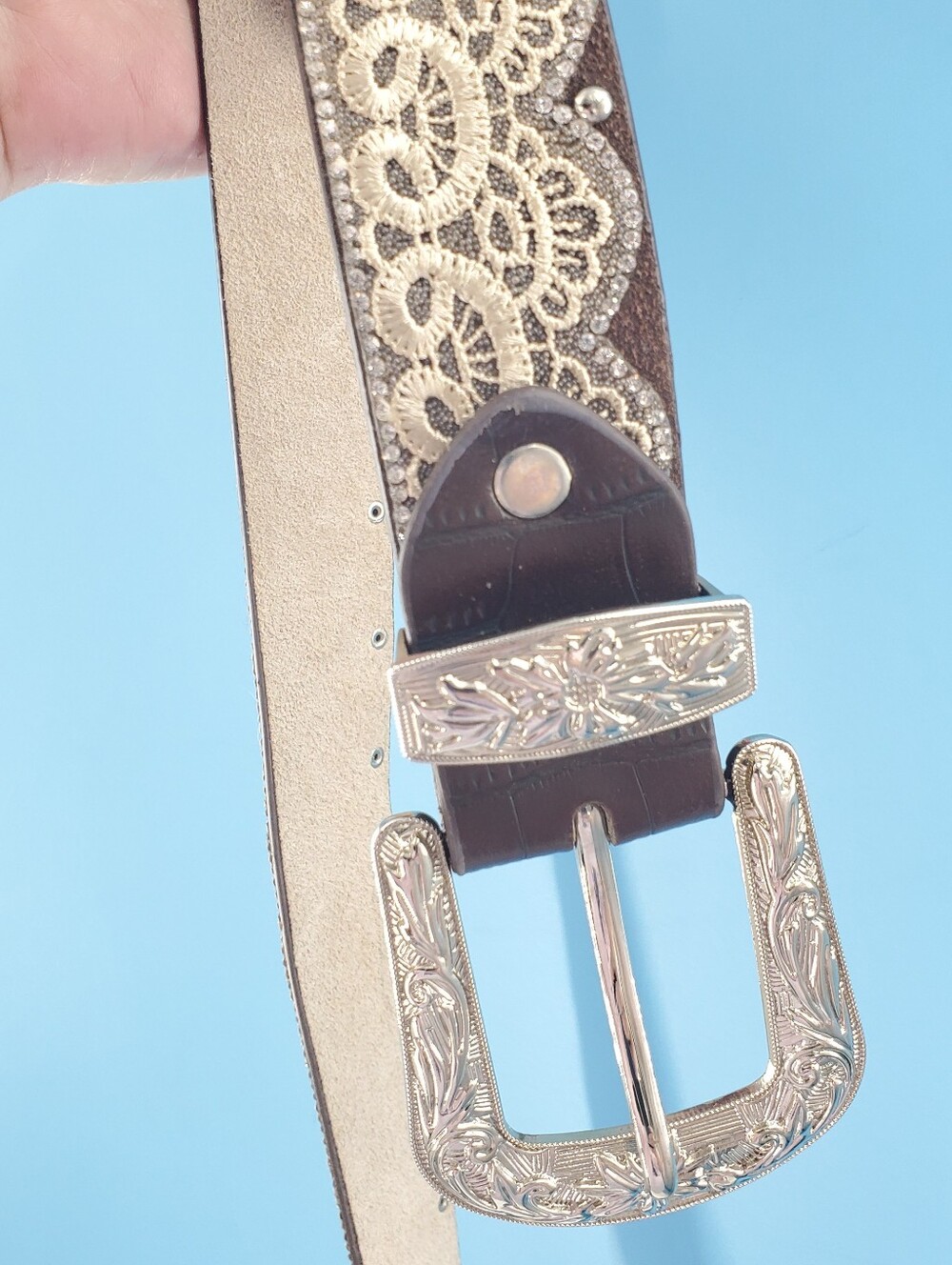 Western style leather belt with rhinestones - Picture 11 of 16